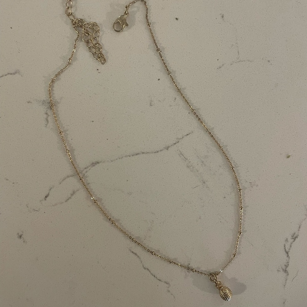 Gold necklace